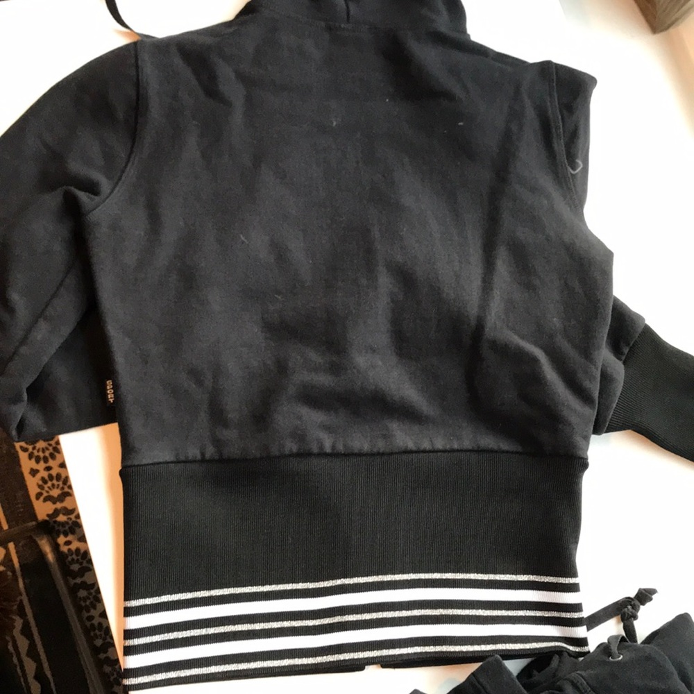 Black Bebe jumpsuit - Picture 3 of 8